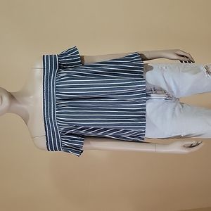 AMERICAN EAGLE OUTFITTERS